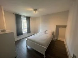 Holiday Properties Vauxhall Central Rooms
