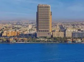 DoubleTree by Hilton Sharjah Waterfront Hotel And Residences