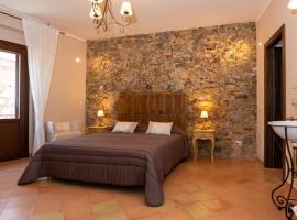 Palazzo Don Carlo，位于Morigerati的酒店