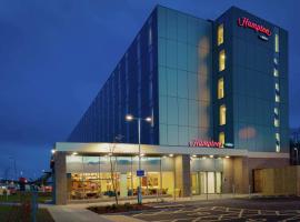 Hampton By Hilton Edinburgh Airport，位于英格里斯顿的酒店