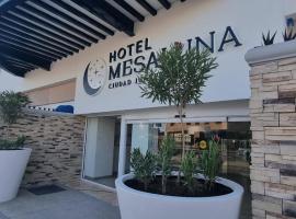 Hotel Mesaluna Short & Long Stay，位于华雷斯城亚伯拉罕·冈萨雷斯国际机场 - CJS附近的酒店