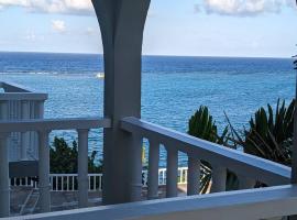 Relaxing Space with an Awesome View，位于Lodge的酒店