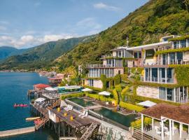 Cardedeu Residence Lago de Coatepeque，位于El Congo的酒店