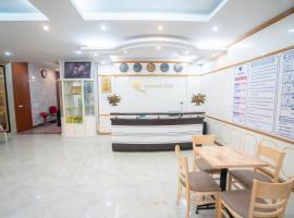 Hoang Yen Hotel - Gần đại học Sư Phạm TN，位于太原省的酒店