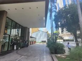 Quarto privativo em hotel 4 estrelas no Itaim