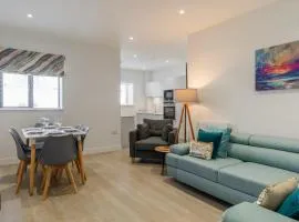 15 Woolacombe East - Luxury Apartment at Byron Woolacombe, only 4 minute walk to Woolacombe Beach!