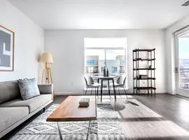 Campbell 1BR w Pool Parking nr Groceries SFO-441