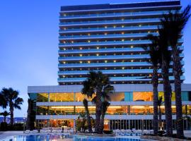 AR Diamante Beach & SPA Hotel 4 SUP，位于卡尔佩的Spa酒店