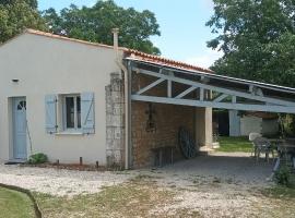 le clos des chevaliers，位于蓬的酒店