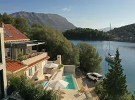 Luxurious Seafront Villa - 4 Bedrooms - Villa Sea la Vie - Phenomenal Marina View & Private Infinity Pool - Korcula