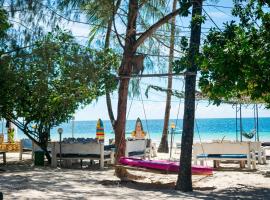 Soul Breeze Beach Resort，位于迪亚尼海滩的度假村