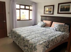 Charming 1-Bed Studio in Huanchaco with balcony，位于万查科的公寓
