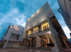 Qlosest Hotel，位于呵叻萨拉洛伊寺附近的酒店