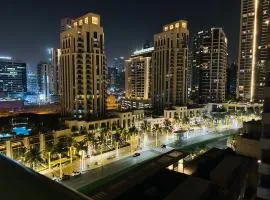 Shukran Homes Cozy 1BR with Burj & Fountain Partial View