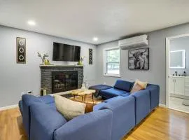 On-Site Lakes and Pools Inviting Tobyhanna Home!