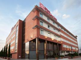 Hilton Garden Inn Málaga，位于马拉加的酒店