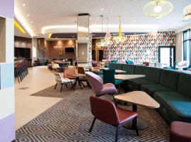 Hampton by Hilton Munich Airport South，位于哈尔伯格摩斯的酒店