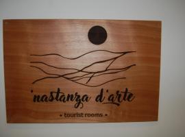 Nastanza D'arte，位于马扎拉德尔瓦洛的住宿加早餐旅馆