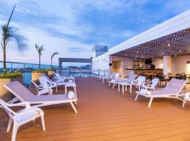 Hilton Garden Inn Santa Marta，位于圣玛尔塔的酒店