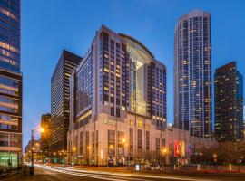 Embassy Suites by Hilton Chicago Downtown Magnificent Mile，位于芝加哥斯崔特维尔的酒店