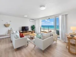 Amazing beach view and perfect location Kirra
