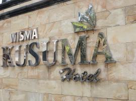 WISMA KUSUMA HOTEL，位于Kedungdowo的酒店