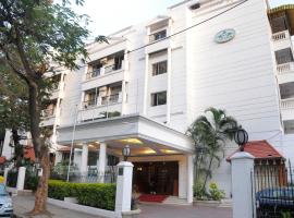 Nalapad's Hotel Bangalore International - Managed by Olive，位于班加罗尔甘地纳格尔区的酒店