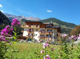 Hotel Ortles Dolomiti Walking & Spa，位于科戈洛的酒店