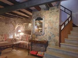 Casa Rural CAL ROCCO Porta del Pirineu，位于波夫拉德塞古尔的乡间豪华旅馆