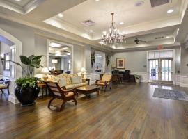 萨凡纳历史区汉普顿套房酒店，位于萨凡纳Historic Savannah的酒店