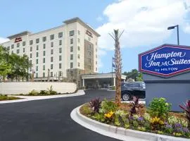 Hampton Inn & Suites Charleston Airport