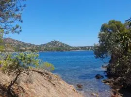 Villa La Crique pieds dans l'eau AGAY