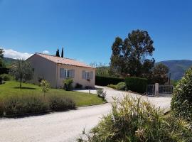 GITE DE NOGAROLS，位于普拉德的酒店