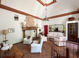 Il Convento Ancient Apartment with private garden，位于贝拉吉奥的酒店