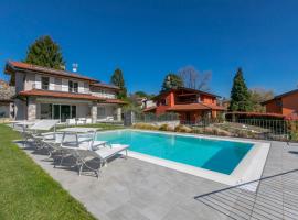 Villa Il Gelsomino Bellavista - Happy Rentals，位于Besozzo的酒店