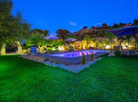 La Corte di Afea，位于阿格里真托的带泳池的酒店