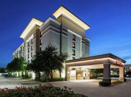 Hampton Inn Dallas Irving Las Colinas，位于欧文拉斯科利纳斯区附近的酒店