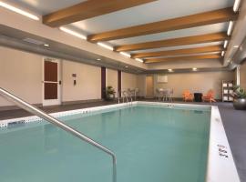 Home2Suites Pittsburgh Cranberry，位于蔓越莓乡的酒店