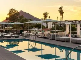 Senna House Hotel Scottsdale, Curio Collection By Hilton