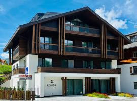 ROUDA luxury retreat am Kronplatz，位于瓦尔道拉的酒店