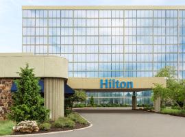 希尔顿堪萨斯城机场酒店，位于堪萨斯城机场 - MCI附近的酒店