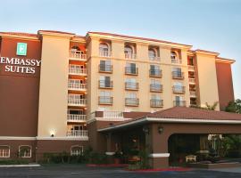 Embassy Suites by Hilton Anaheim North，位于安纳海姆的酒店