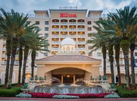 圣彼得堡钟楼公园希尔顿酒店，位于圣彼得堡的酒店