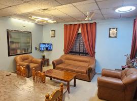 UDUPI HOMESTAY- White House 6 Br，位于乌杜皮的酒店