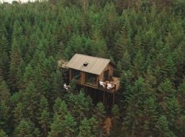Hyssna Forest Resort，位于Hyssna的酒店