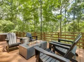 Fully Renovated Broadway Cabin with Private Hot Tub!