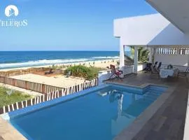 Casa Veleros, Casa a la orilla de la playa!