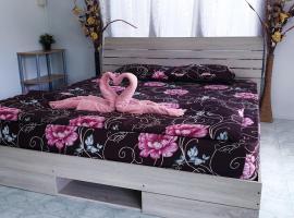 Ozone farm resort，位于Ban Nong Talumphuk的宠物友好酒店