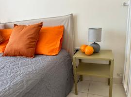 DoMiSol duplex suites near sea，位于圣保罗湾城的酒店