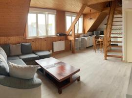 Appartement complet 65 m2 avec terrasse sud 18 m2，位于Scaër的酒店